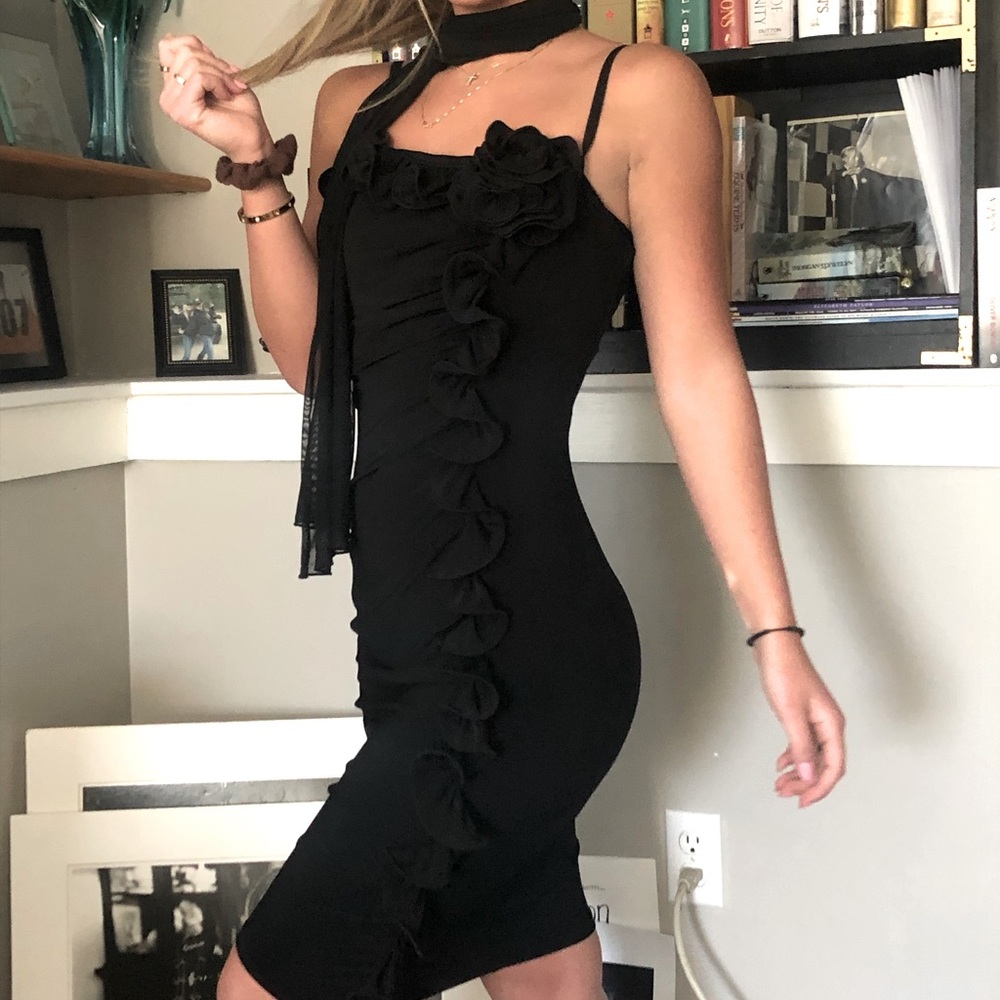 Elegant forma black dress with sheer scarf